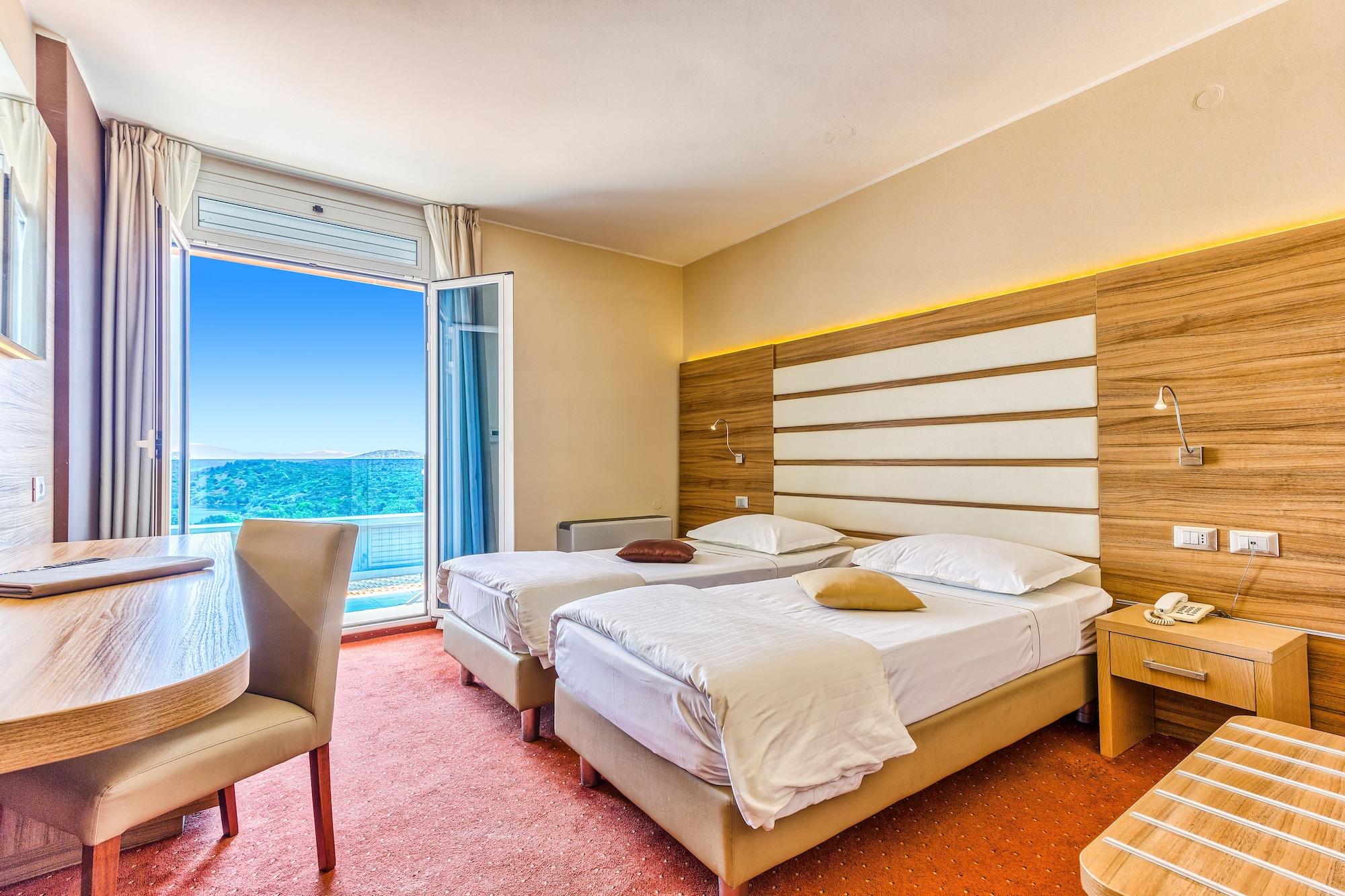 Hotel Panorama Sibenik Bagian luar foto
