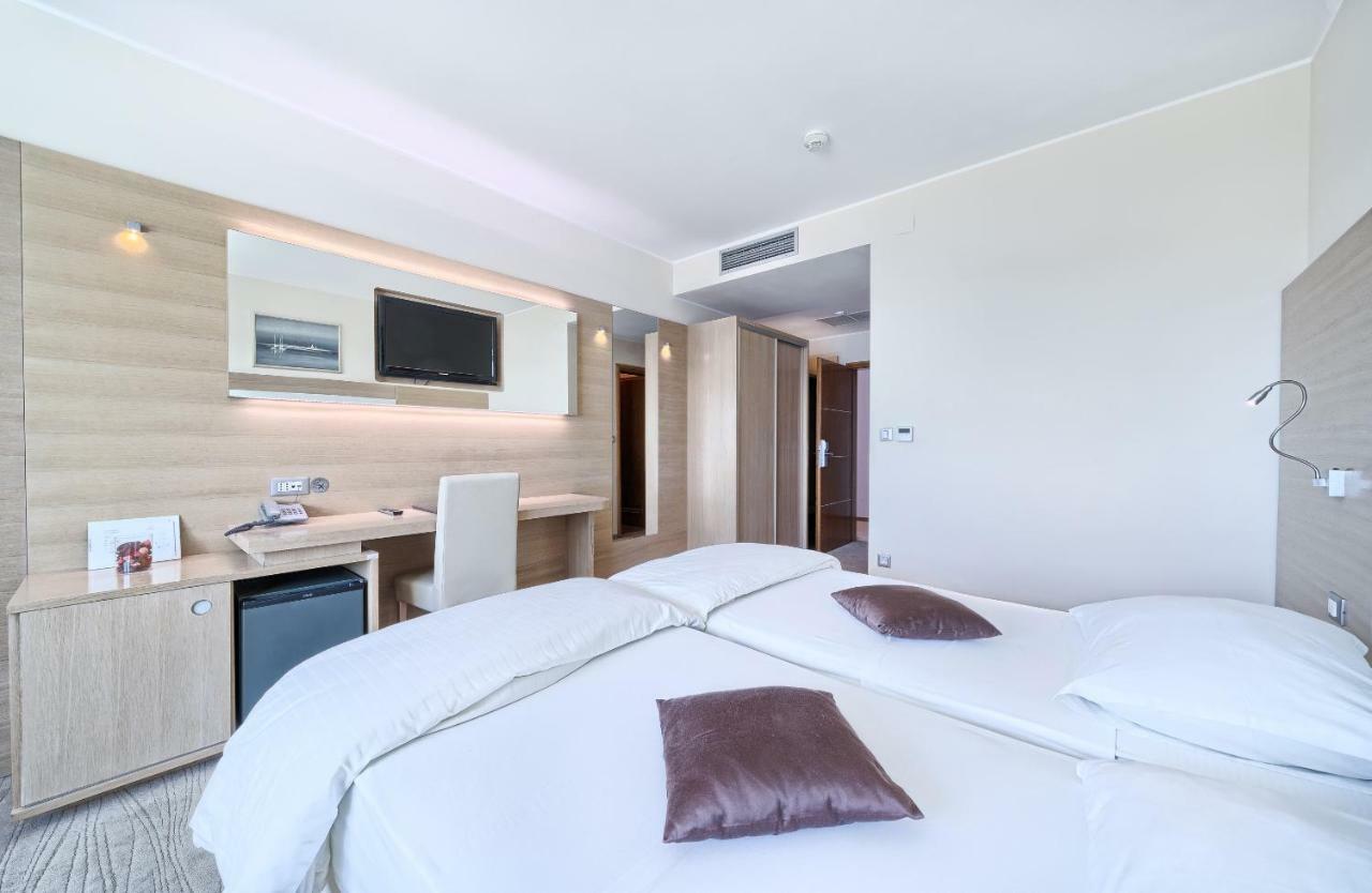 Hotel Panorama Sibenik Bagian luar foto