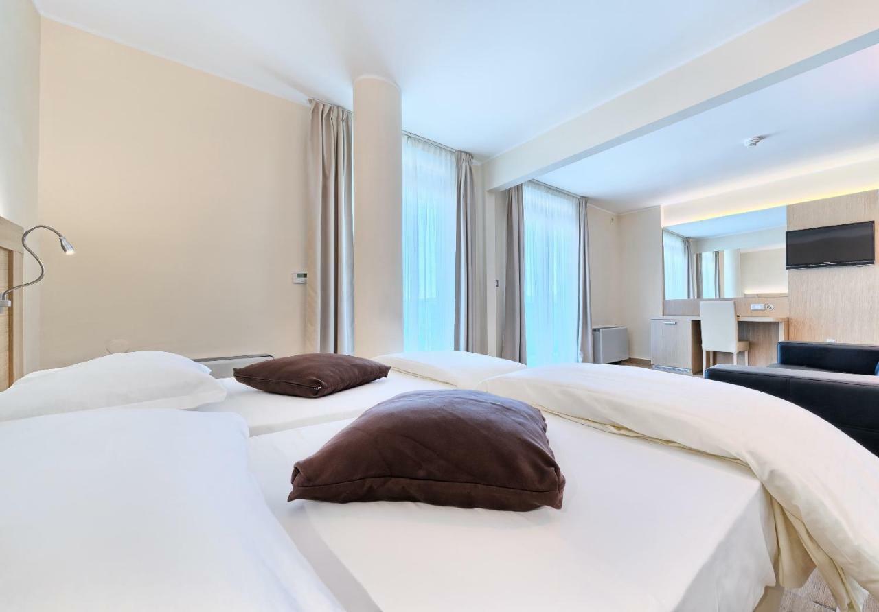 Hotel Panorama Sibenik Bagian luar foto